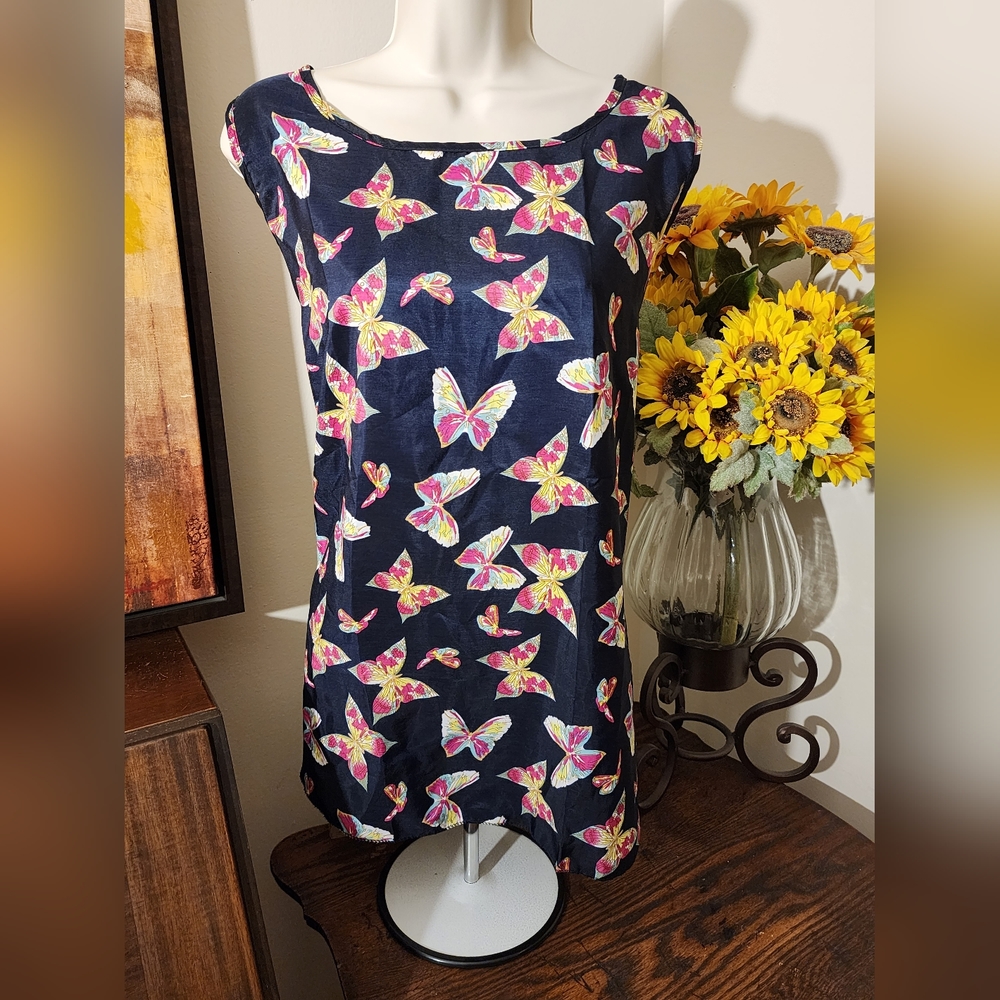 Singwing Lightweight Sleeveless Pattern Top